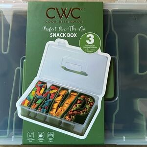 MVP CWC Snack Box with 3 Compartments NWT